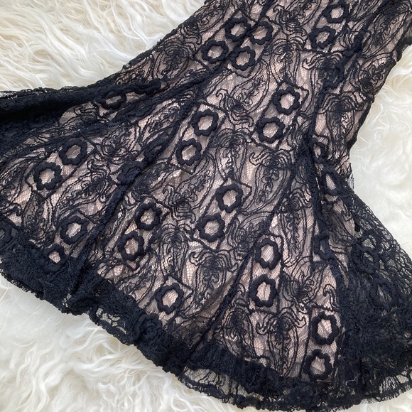 ALEXIS Lace Pattern Mini Dress - Picture 3 of 10